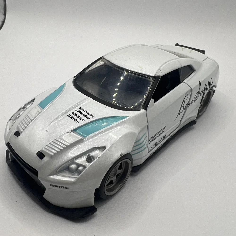 Jada JDM Tuners 1/32 Scale 2009‎ NISSAN GT-R R35 BEN SOPRA Diecast Model Car Toy